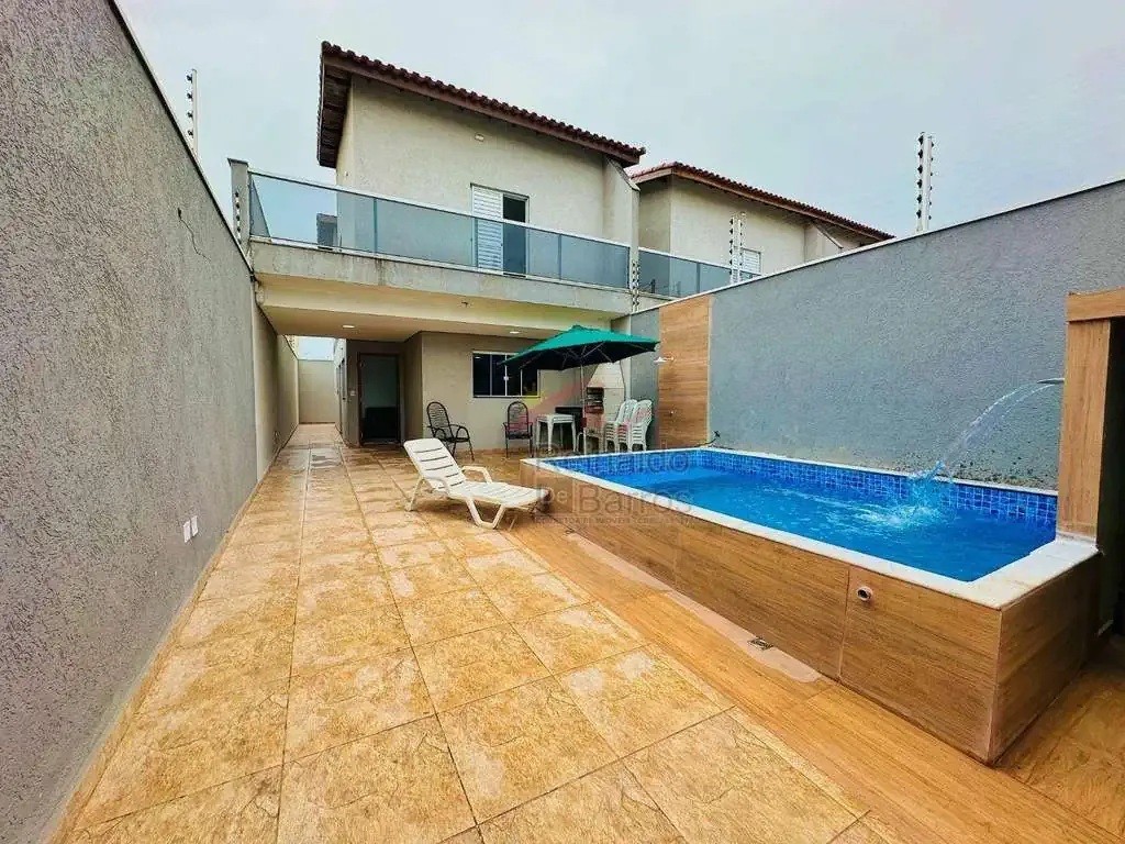 Casa, 4 quartos - Foto 1