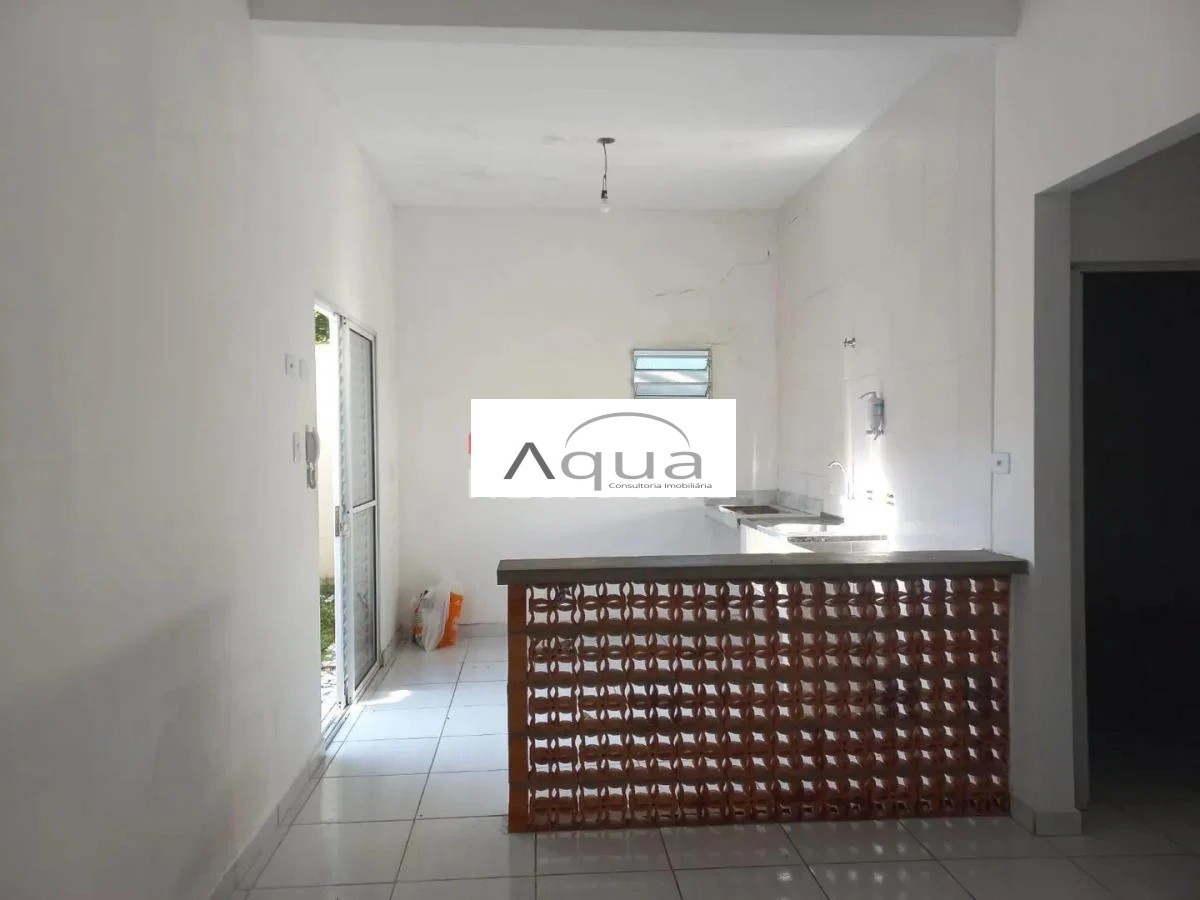 Casa, 2 quartos, 53 m² - Foto 4