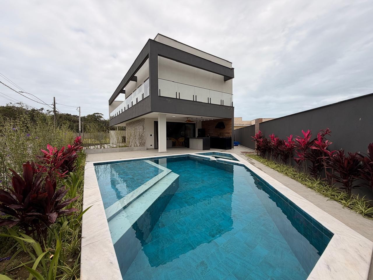 Casa, 6 quartos - Foto 1