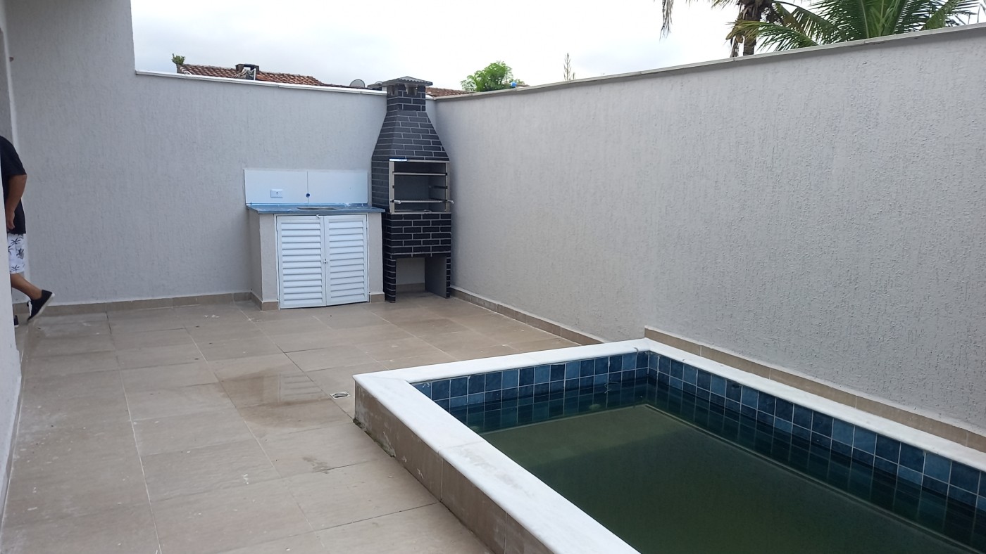 Casa, 2 quartos, 48 m² - Foto 1