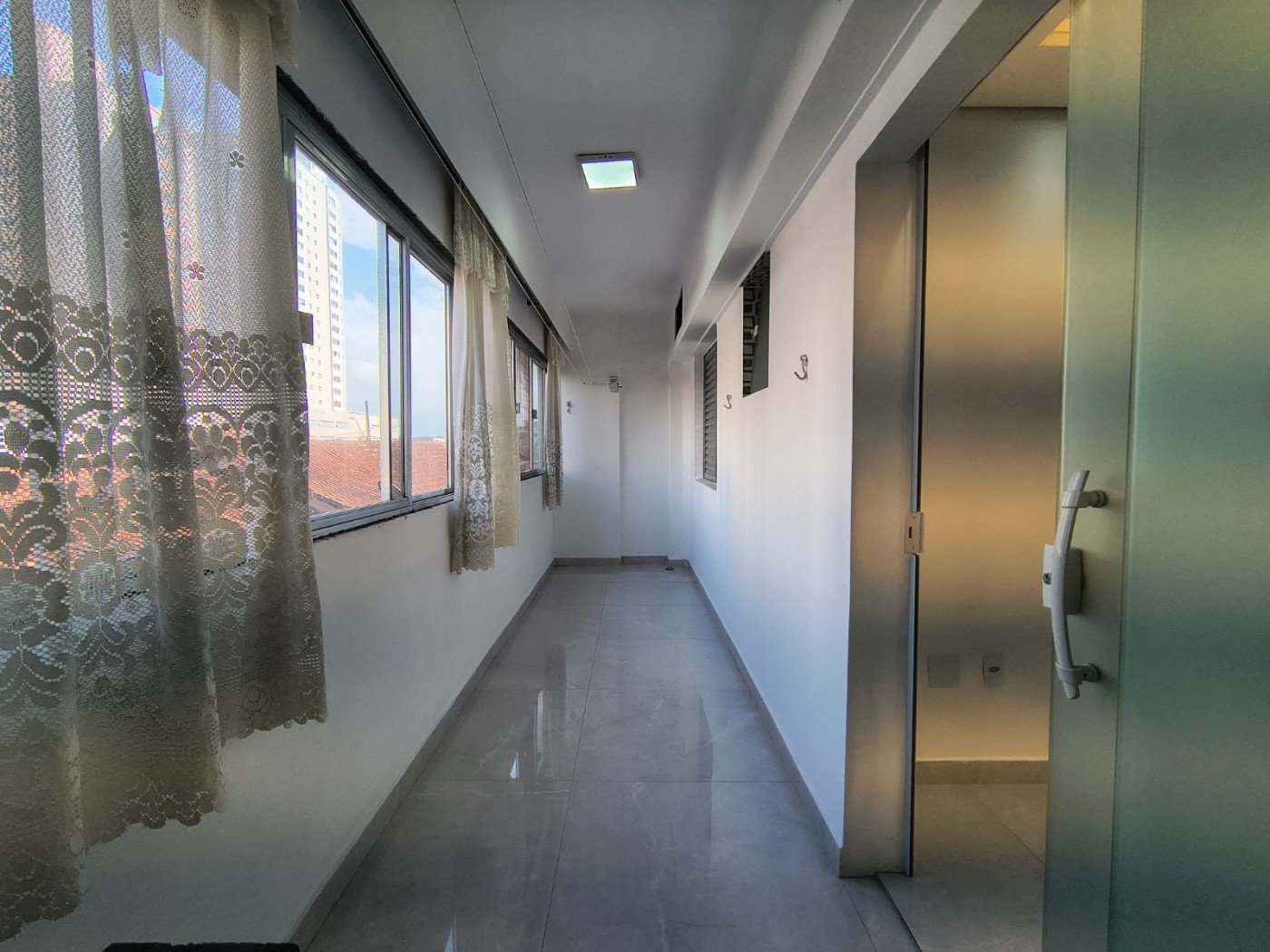 Apartamento, 1 quarto, 58 m² - Foto 2