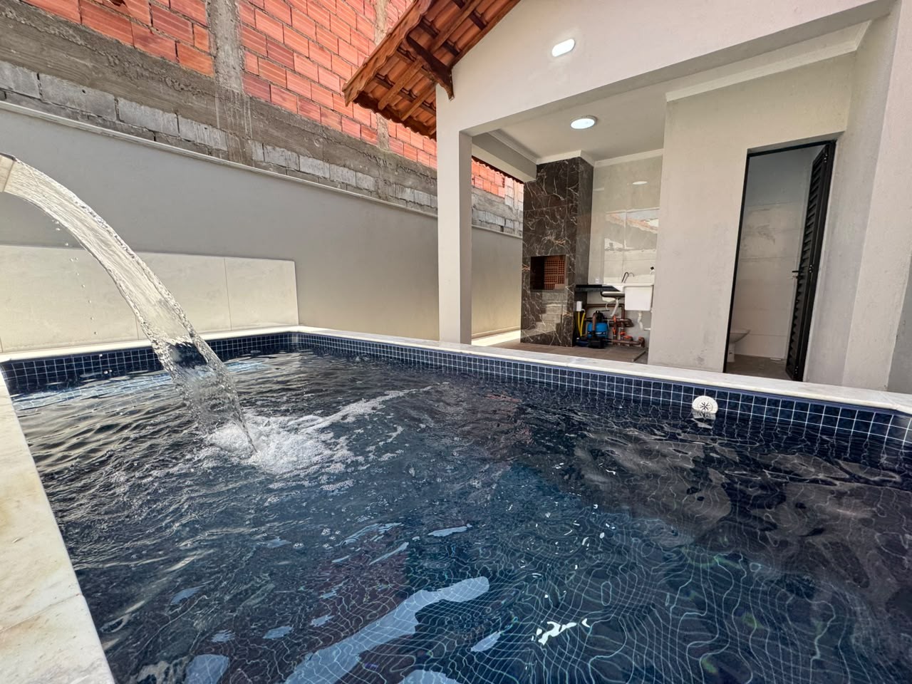 Casa, 3 quartos - Foto 1