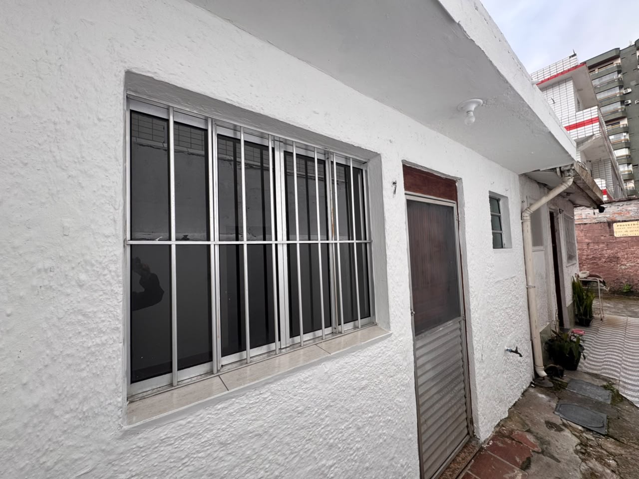 Casa, 1 quarto, 36 m² - Foto 1