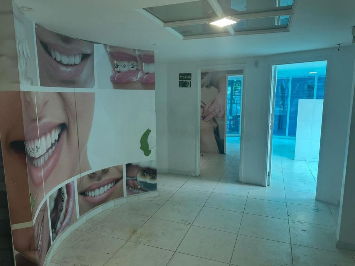 Prédio Inteiro - Foto 2