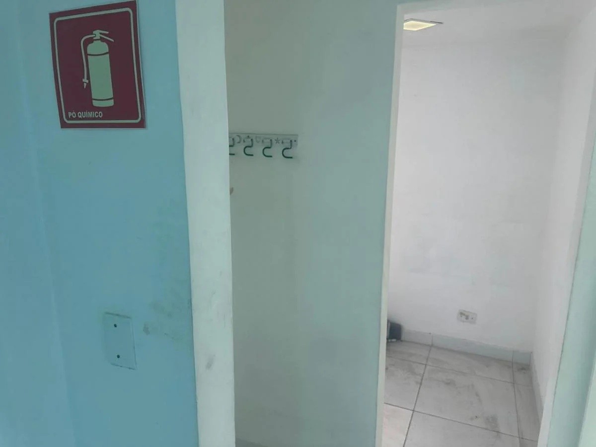 Prédio Inteiro - Foto 19